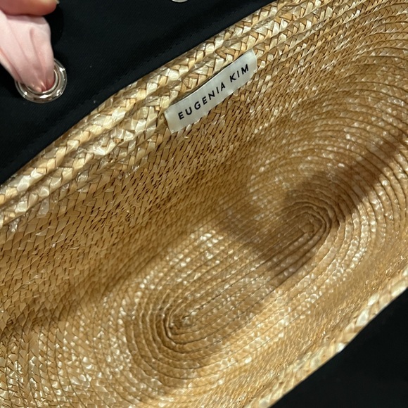 NEW EUGENIA KIM Carlotta Bow embellished Straw Tote In Beige & Pink - Picture 9 of 12